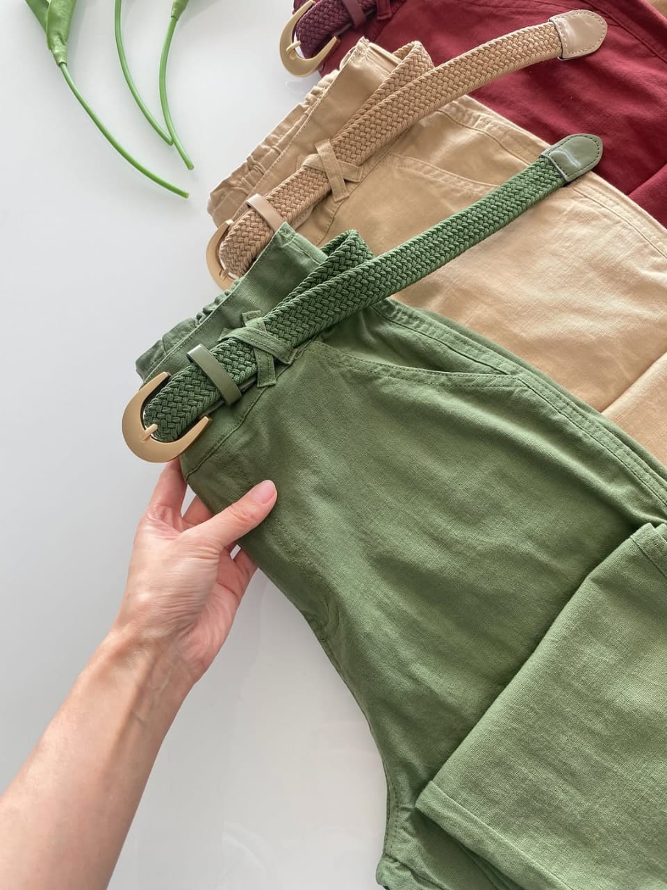 Calça Linho Com elastano com cinto importado