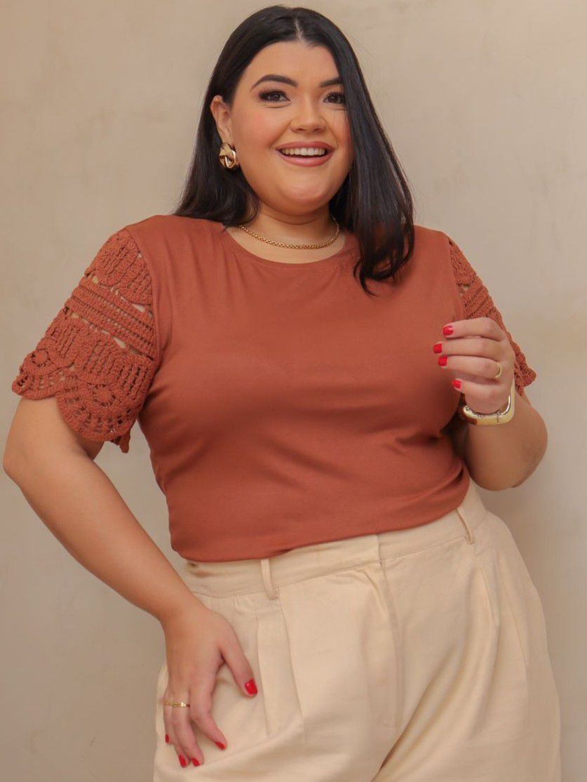 Blusa Algodão/Malha Verão Mangas em Crochê