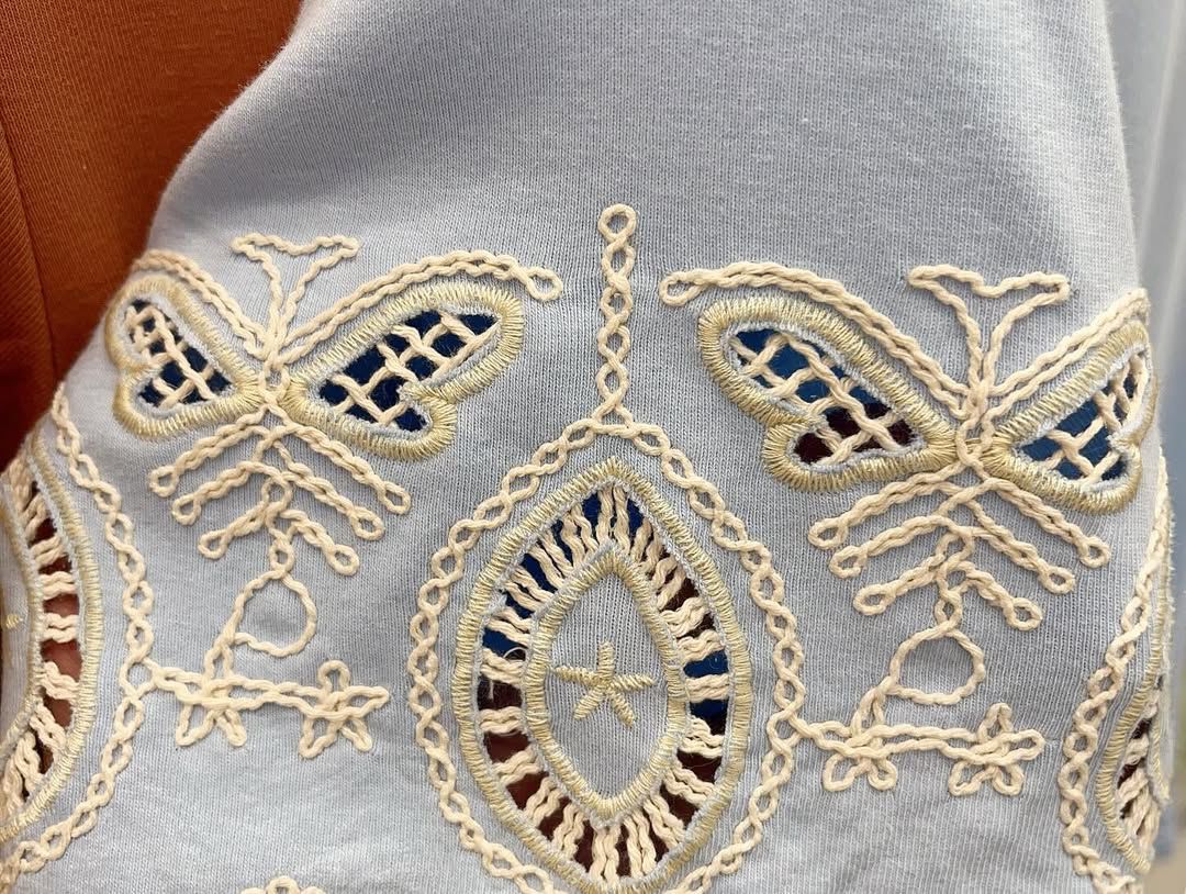 Camiseta Bordada Maritima