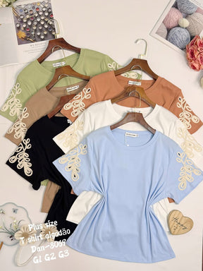 Camiseta Bordada Flores